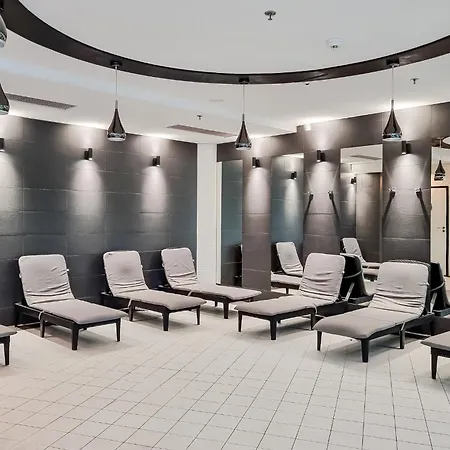 Ans Hanza Tower 17th Floor With View, Swimming Pool Area With Saunas, Viewing Terrace Апартаменты